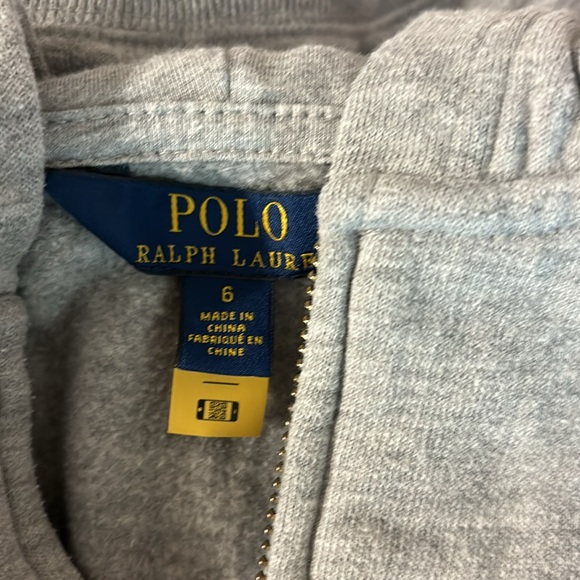 Ralph Lauren size 6 toddler sweatsuit. - Picture 4 of 4